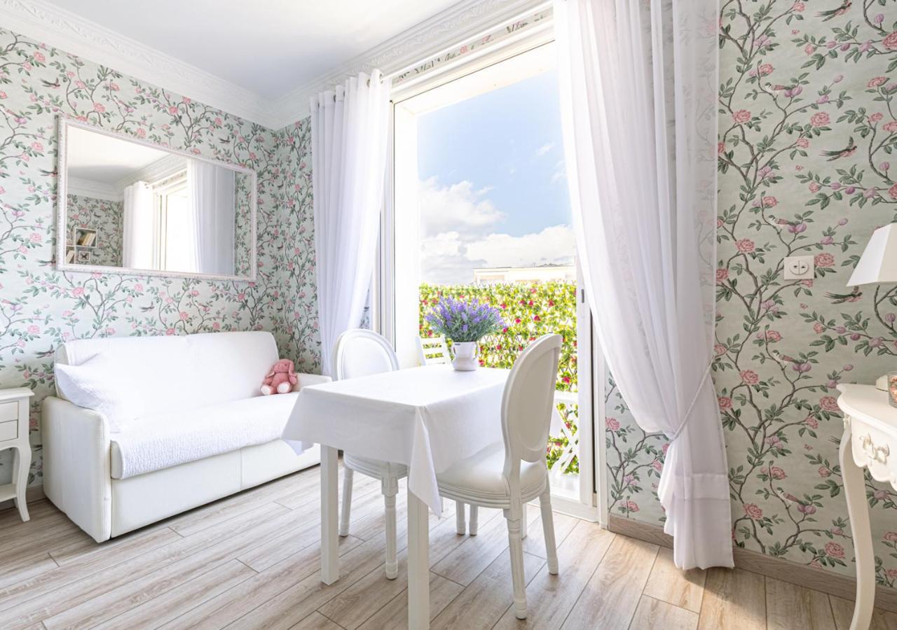 Croisette Palais Miramar Cannes Imperial Exterior photo